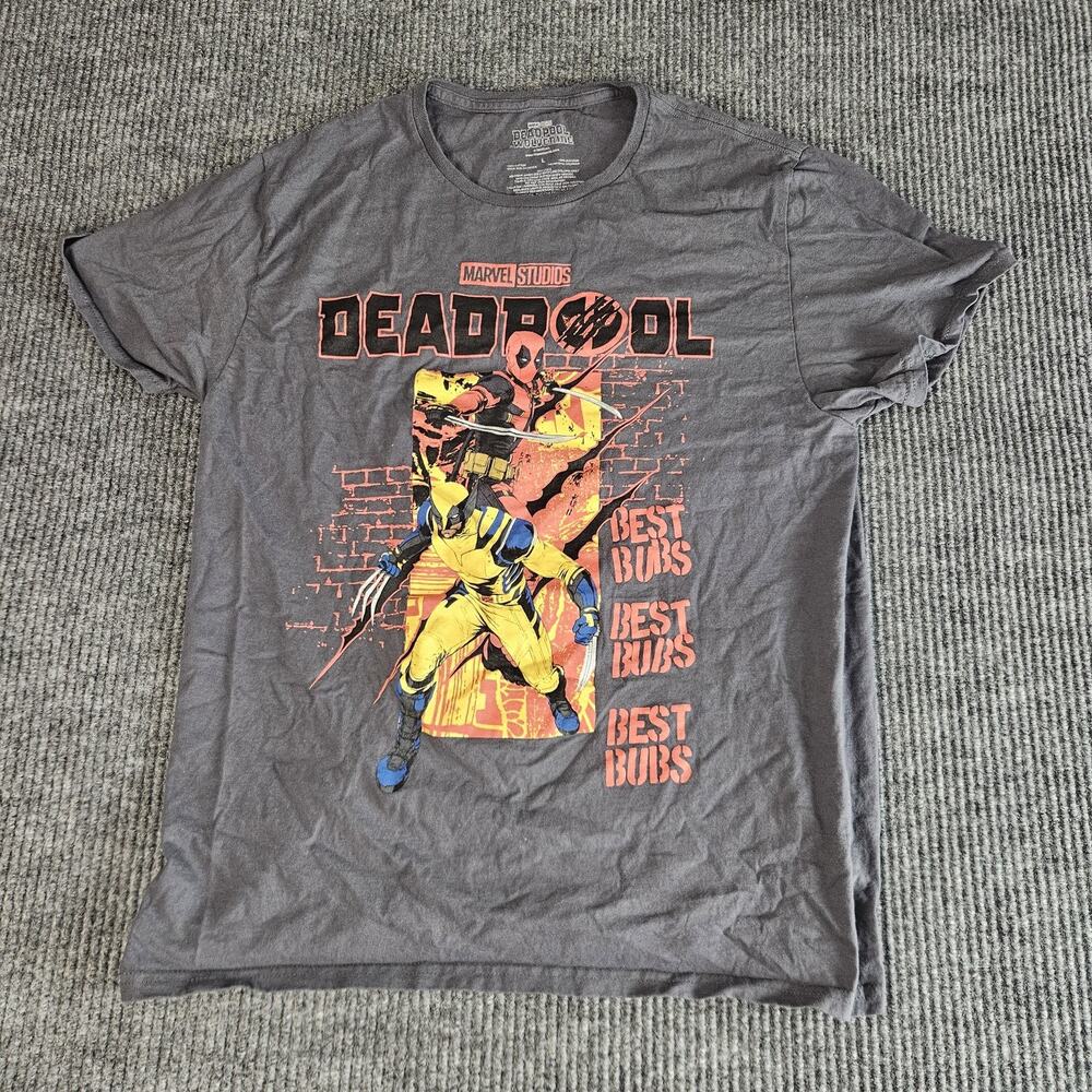 Marvel‎ Deadpool Wolverine Shirt Mens Large Best Bubs Comic Movie Graphic Tee